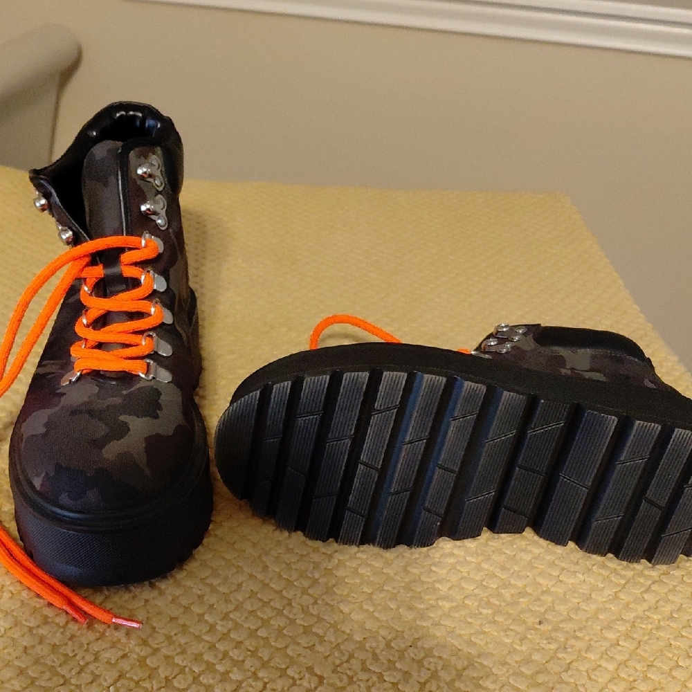 Steve Madden Women's Camo Combat Boots with Orange Laces